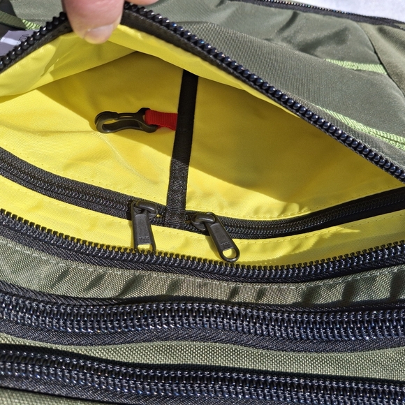 Topo Designs Global Travel Bag 30L Olive Green Backpack - NWT - Picture 6 of 14